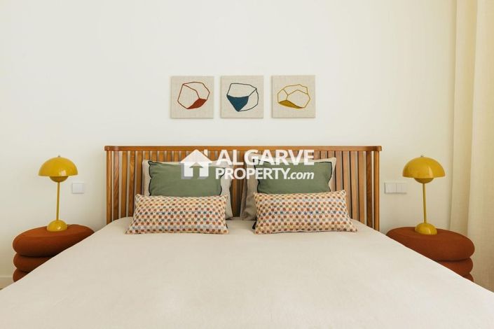 Image No.19-3 Bed Apartment for sale