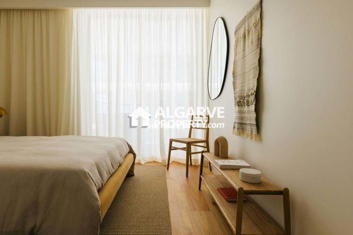 Image No.23-3 Bed Apartment for sale