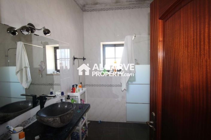 Image No.15-3 Bed Villa for sale