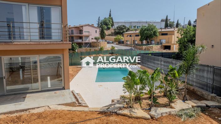 Image No.28-4 Bed Villa for sale