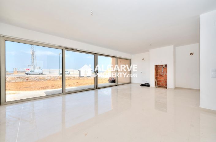 Image No.6-4 Bed Villa for sale