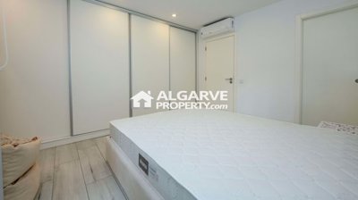 3-12237-78d1f4f8b6655591b02d22fabb36a692d73cc