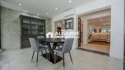 3-12237-78d1f4f8b6655591b02d22fabb36a692d73cc