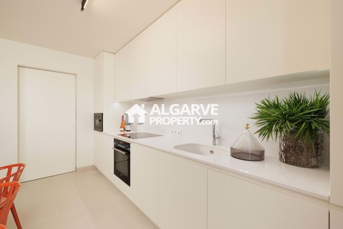 Image No.16-2 Bed Apartment for sale