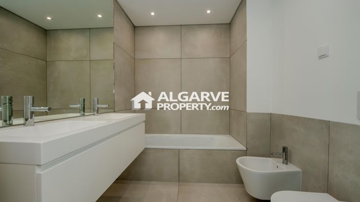Image No.5-Appartement de 3 chambres à vendre à Vilamoura