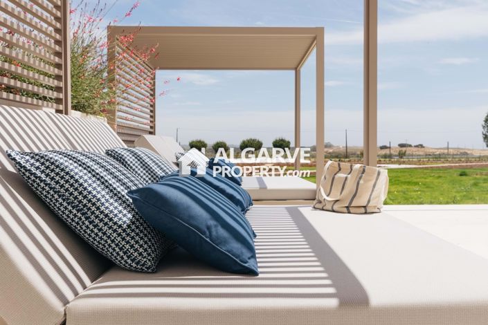 Image No.29-3 Bed Apartment for sale