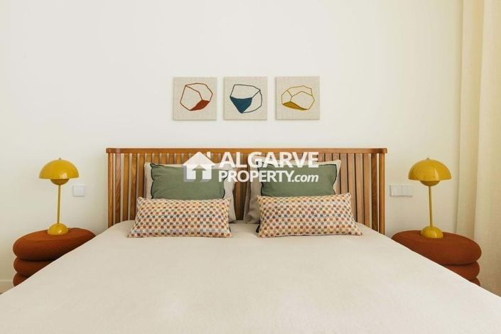 Image No.3-3 Bed Apartment for sale