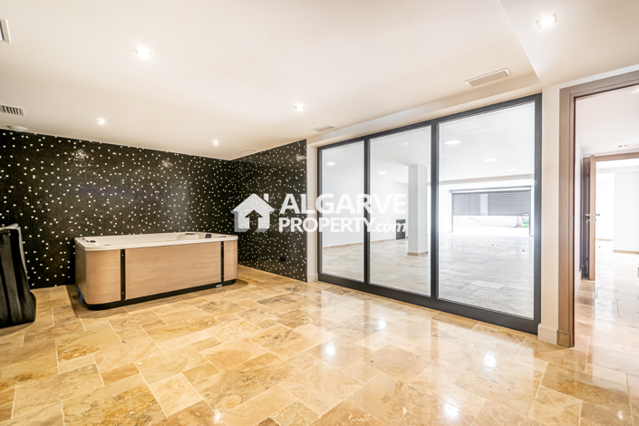 Image No.35-Villa de 4 chambres à vendre à Faro City