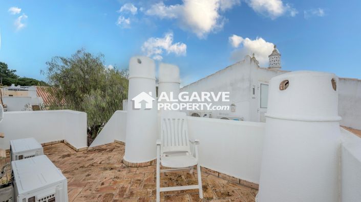 Image No.19-1 Bed Townhouse for sale