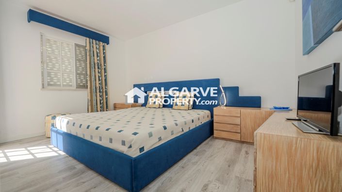 Image No.3-1 Bed Townhouse for sale