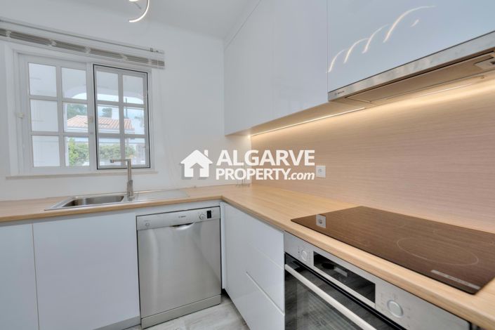 Image No.7-1 Bed Townhouse for sale