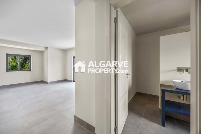 Image No.24-Villa de 4 chambres à vendre à Paderne