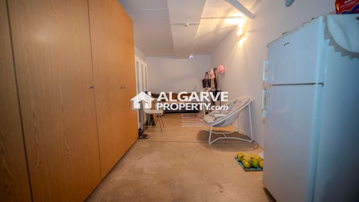 Image No.22-2 Bed Apartment for sale