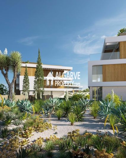 Image No.18-3 Bed Apartment for sale