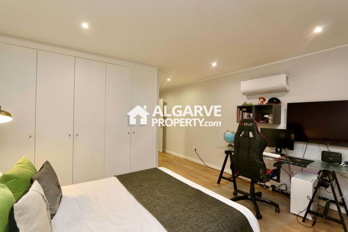 Image No.43-Jumelé de 4 chambres à vendre à Vilamoura