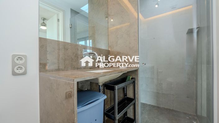 Image No.10-Villa de 4 chambres à vendre à Almancil