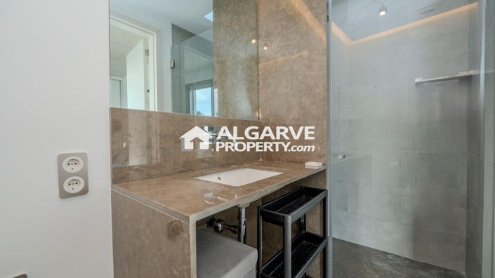 Image No.12-Villa de 4 chambres à vendre à Almancil