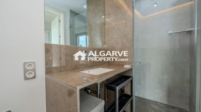 3-12278-78d1f4f8b6655591b02d22fabb36a692d73cc