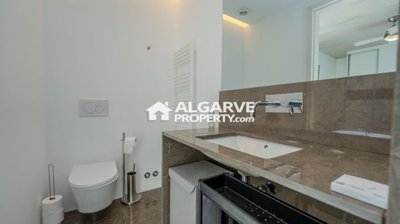 3-12278-78d1f4f8b6655591b02d22fabb36a692d73cc