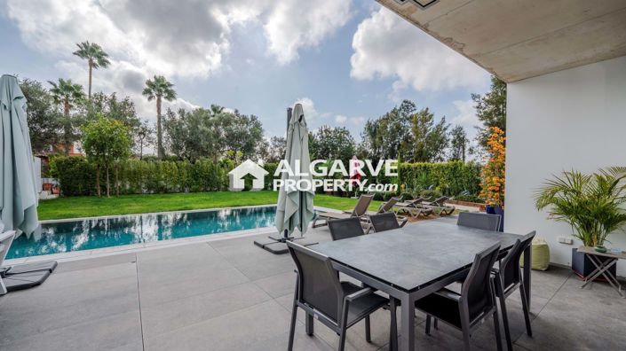 Image No.23-Villa de 4 chambres à vendre à Almancil