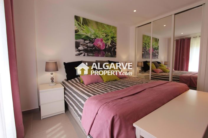 Image No.4-2 Bed Apartment for sale