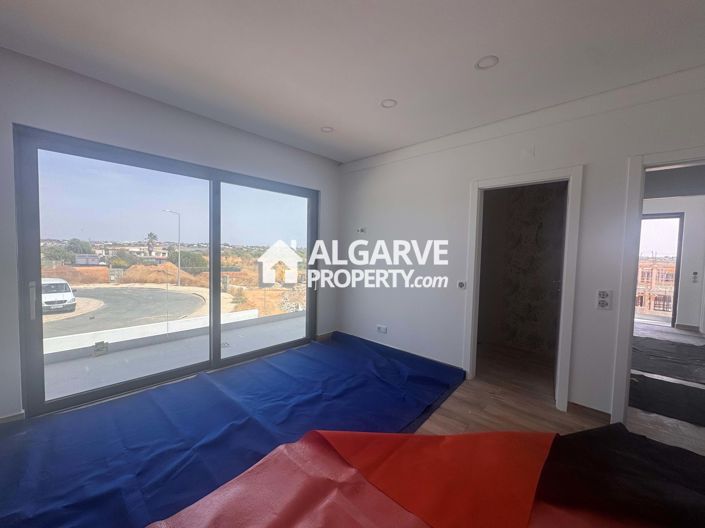 Image No.15-Villa de 4 chambres à vendre à Alcantarilha