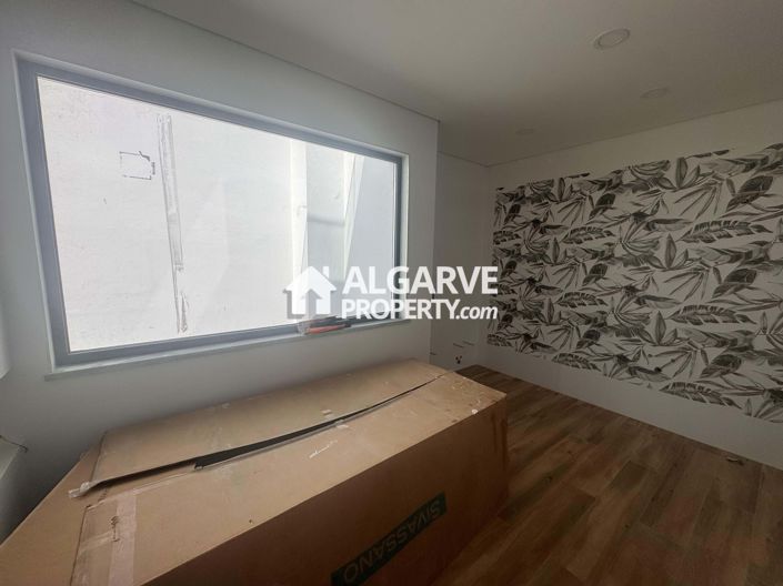 Image No.2-Villa de 4 chambres à vendre à Alcantarilha