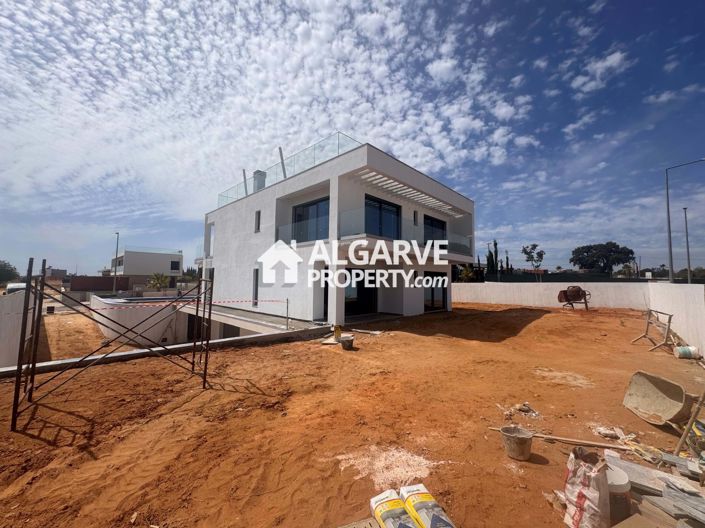 Image No.23-Villa de 4 chambres à vendre à Alcantarilha