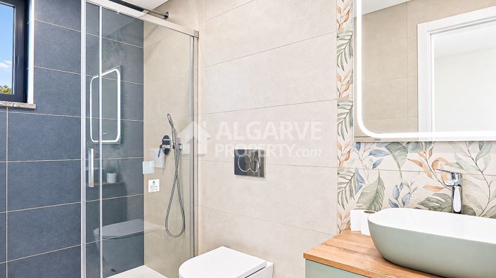 Image No.35-4 Bed Villa for sale