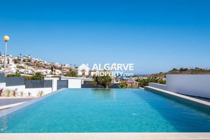 Image No.44-4 Bed Semi-Detached for sale