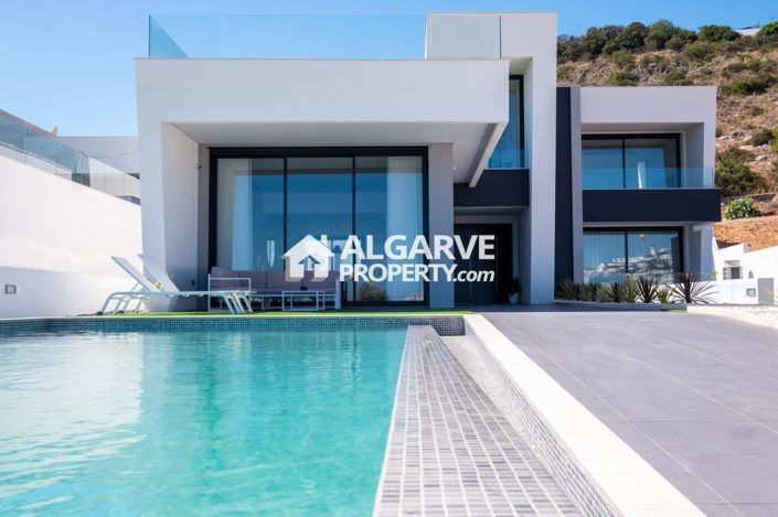 Image No.47-4 Bed Semi-Detached for sale