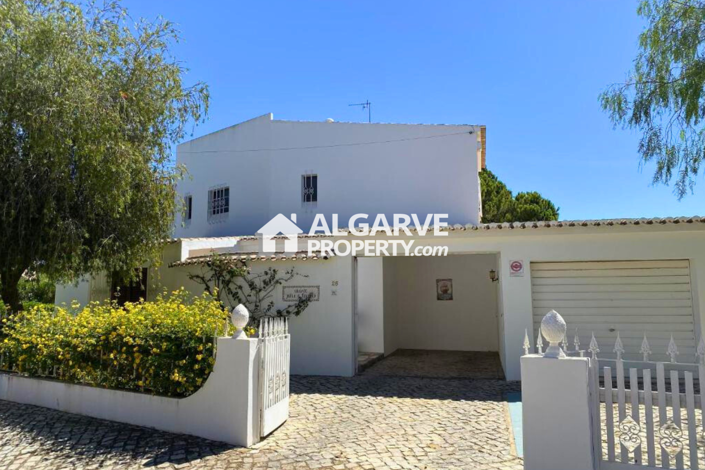 Image No.7-5 Bed Villa for sale