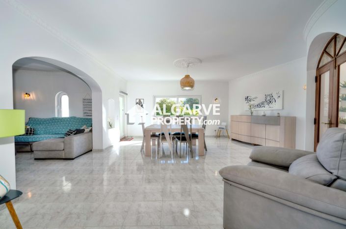 Image No.10-Villa de 6 chambres à vendre à Gale