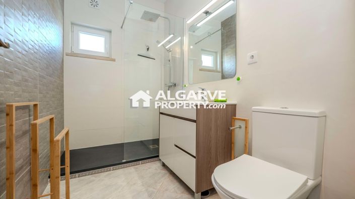 Image No.15-Villa de 6 chambres à vendre à Gale