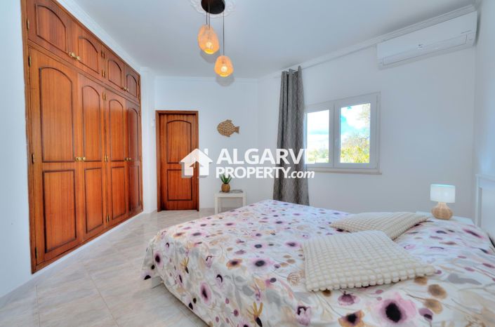 Image No.20-Villa de 6 chambres à vendre à Gale