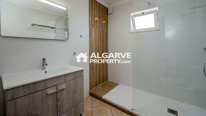 Image No.35-Villa de 6 chambres à vendre à Gale