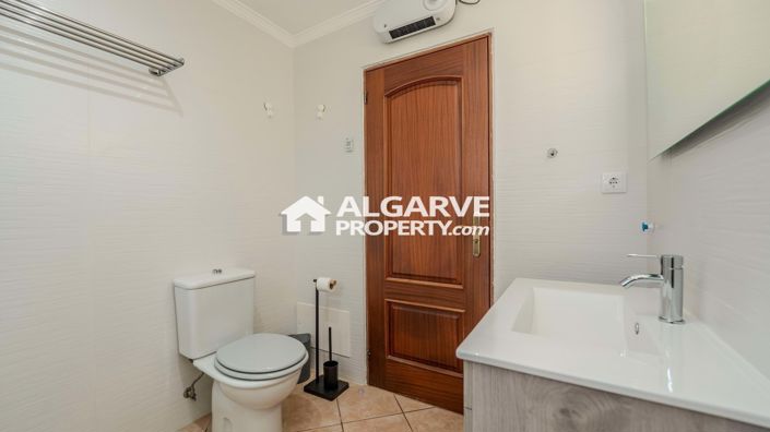 Image No.36-Villa de 6 chambres à vendre à Gale