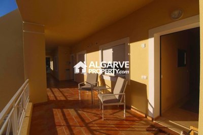 3-12289-78d1f4f8b6655591b02d22fabb36a692d73cc