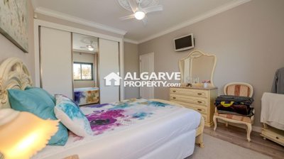 3-12211-78d1f4f8b6655591b02d22fabb36a692d73cc