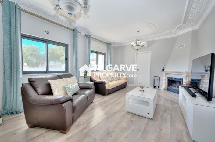 Image No.3-3 Bed Villa for sale