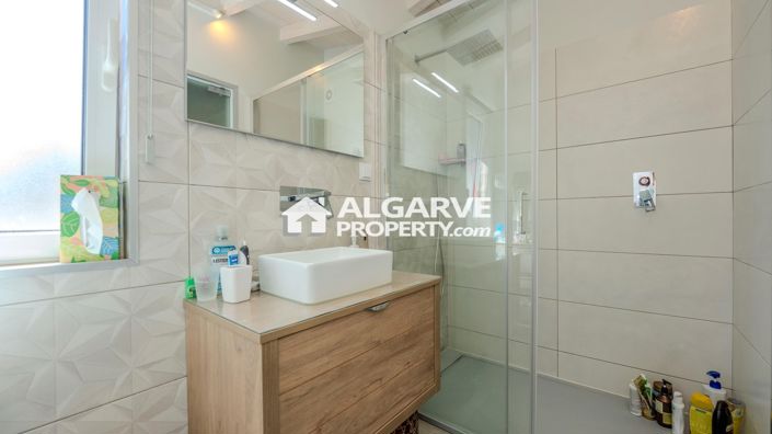 Image No.42-3 Bed Villa for sale