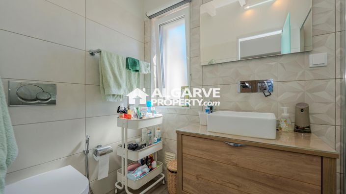 Image No.44-3 Bed Villa for sale