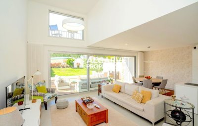 3-11502-78d1f4f8b6655591b02d22fabb36a692d73cc