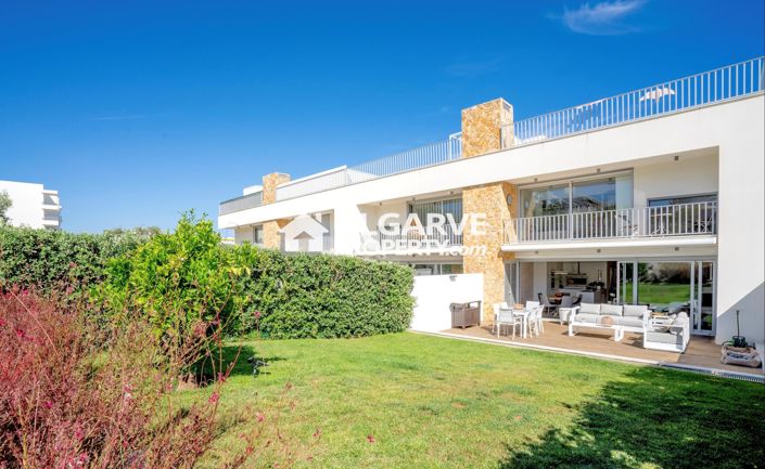 Image No.12-3 Bed Villa for sale