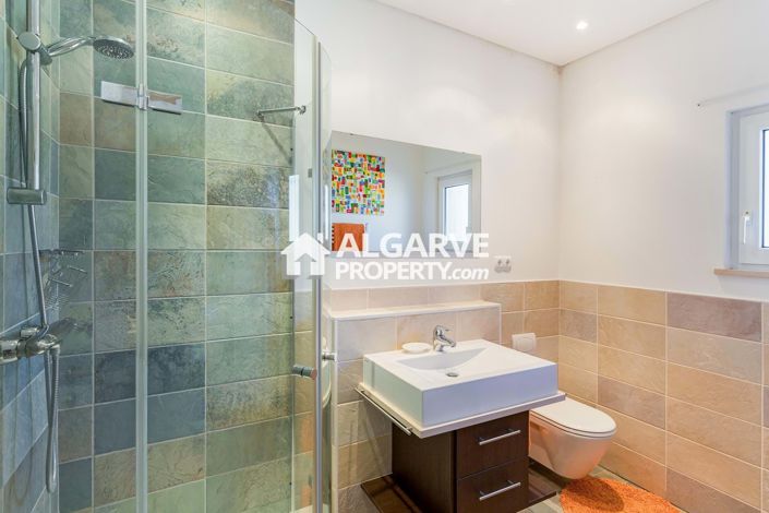 Image No.20-Villa de 4 chambres à vendre à Vale Telheiro