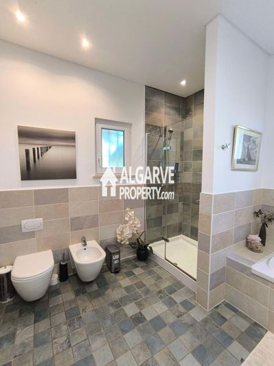 Image No.27-4 Bed Villa for sale