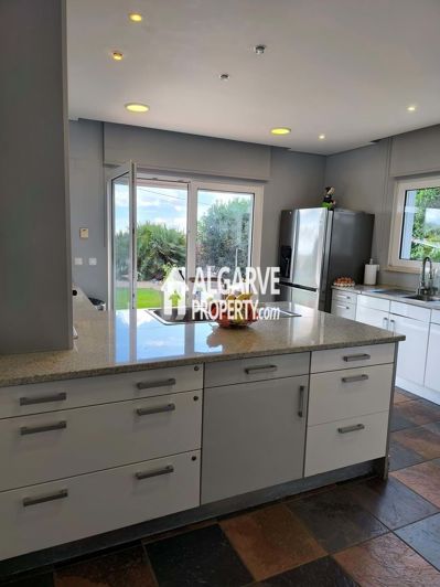 Image No.28-4 Bed Villa for sale