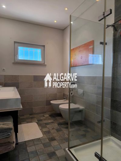 Image No.35-4 Bed Villa for sale