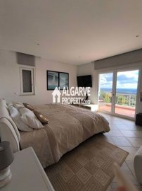 3-12250-78d1f4f8b6655591b02d22fabb36a692d73cc