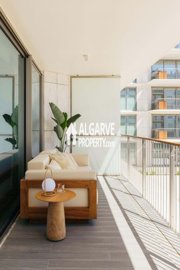 3-12197-78d1f4f8b6655591b02d22fabb36a692d73cc